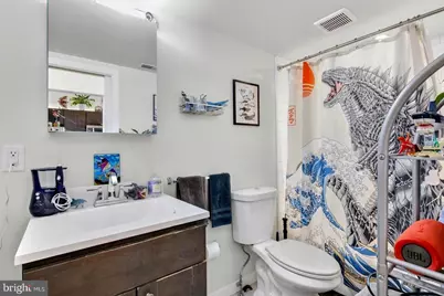 2031 S Juniper Street #202, Philadelphia, PA 19148 - Photo 10