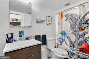 2031 S Juniper St, Philadelphia, PA 19148 - Photo 10