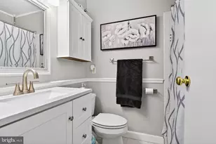 2720 Clayton St, Philadelphia, PA 19152 - Photo 30