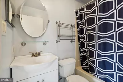 1914 Fairmount Avenue #5, Philadelphia, PA 19130 - Photo 4