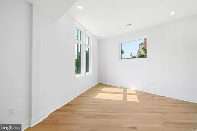 1021 S Saint Bernard Street, Philadelphia, PA 19143 - Photo 16