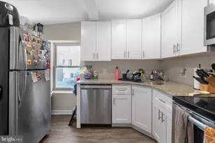 162 Richmond St, Philadelphia, PA 19125 - Photo 4