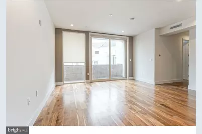 621 S 24th Street #210, Philadelphia, PA 19146 - Photo 8