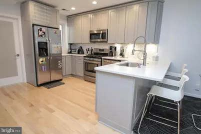 703 S 17th Street, Philadelphia, PA 19146 - Photo 6