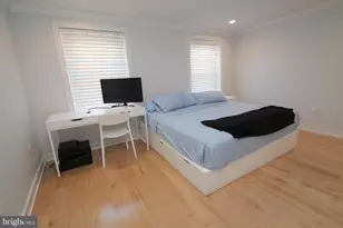 703 S 17th St, Philadelphia, PA 19146 - Photo 12