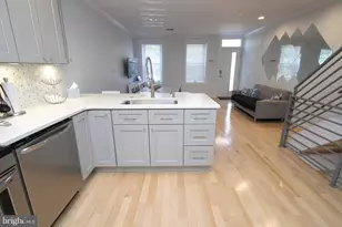 703 S 17th St, Philadelphia, PA 19146 - Photo 8