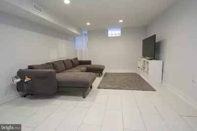 703 S 17th Street, Philadelphia, PA 19146 - Photo 24