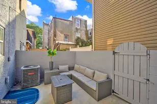 814 S 13th St, Philadelphia, PA 19147 - Photo 32