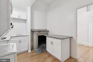 1225 Spruce St, Philadelphia, PA 19107 - Photo 8