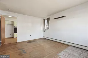 636 Arthur St, Philadelphia, PA 19111 - Photo 4