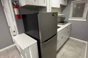 1016 W Erie Ave, Philadelphia, PA 19140 - Photo 16