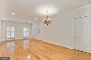 1903 Green St, Philadelphia, PA 19130 - Photo 6