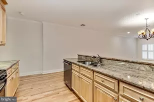 1903 Green St, Philadelphia, PA 19130 - Photo 10