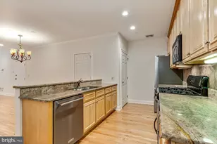 1903 Green St, Philadelphia, PA 19130 - Photo 12