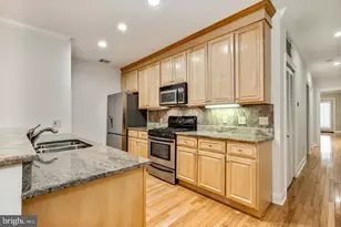 1903 Green St, Philadelphia, PA 19130 - Photo 8