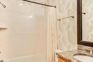 1903 Green St, Philadelphia, PA 19130 - Photo 14