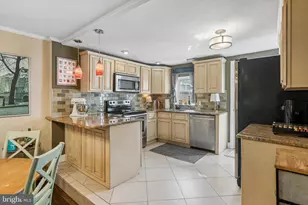 1734 Webster St, Philadelphia, PA 19146 - Photo 6