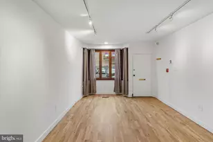 530 S 15th St, Philadelphia, PA 19146 - Photo 8