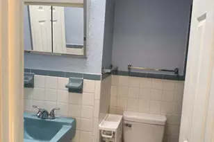 2751 Tolbut St, Philadelphia, PA 19152 - Photo 14