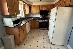 2751 Tolbut St, Philadelphia, PA 19152 - Photo 8