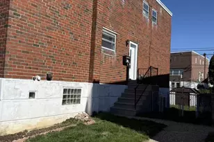 2751 Tolbut St, Philadelphia, PA 19152 - Photo 2