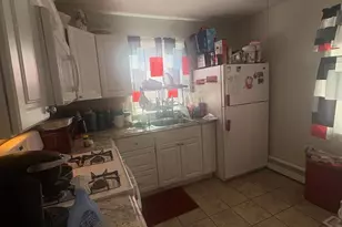 946 Faunce St, Philadelphia, PA 19111 - Photo 4