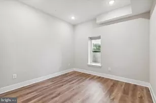 2017 N College Ave, Philadelphia, PA 19121 - Photo 12