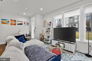 3100 Parkview Walk, Philadelphia, PA 19125 - Photo 6