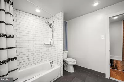 2033 Hope Street, Philadelphia, PA 19122 - Photo 20