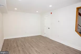 2201 Strahle St, Philadelphia, PA 19152 - Photo 8