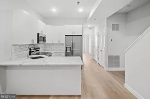 1932 N 6th St, Philadelphia, PA 19122 - Photo 8