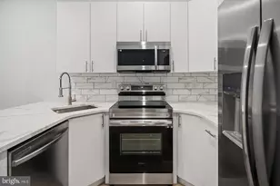 1932 N 6th St, Philadelphia, PA 19122 - Photo 10