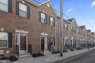 2529 Pickwick St, Philadelphia, PA 19134 - Photo 36