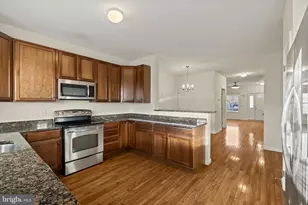 2529 Pickwick St, Philadelphia, PA 19134 - Photo 6