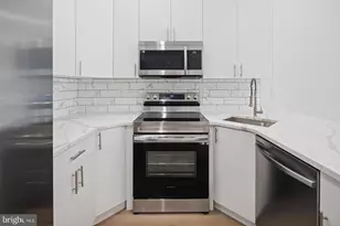 1932 N 6th St, Philadelphia, PA 19122 - Photo 12