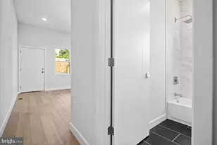 1932 N 6th St, Philadelphia, PA 19122 - Photo 18