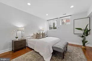 2001 Carpenter St, Philadelphia, PA 19146 - Photo 16