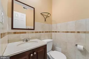 2001 Carpenter St, Philadelphia, PA 19146 - Photo 22