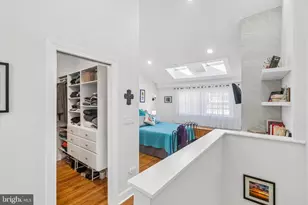 2047 Waverly St, Philadelphia, PA 19146 - Photo 22