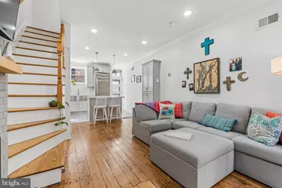 2047 Waverly Street, Philadelphia, PA 19146 - Photo 2