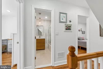 2047 Waverly Street, Philadelphia, PA 19146 - Photo 12