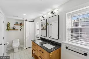 2047 Waverly St, Philadelphia, PA 19146 - Photo 30