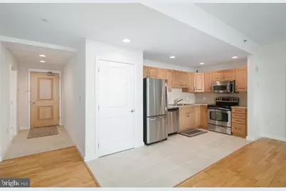 901 N Penn Street #R903, Philadelphia, PA 19123 - Photo 6