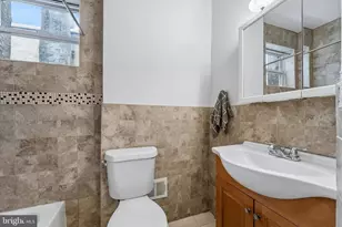 2021 Mercy St, Philadelphia, PA 19145 - Photo 10