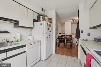 1 Queen Street #10, Philadelphia, PA 19147 - Photo 10