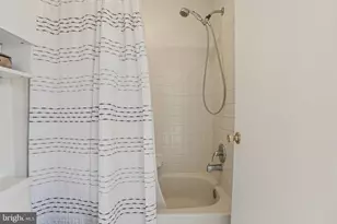 1 Queen St, Philadelphia, PA 19147 - Photo 20