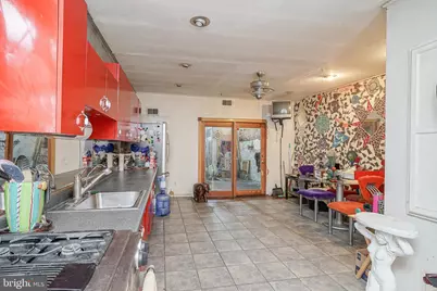 2416 E Sergeant Street, Philadelphia, PA 19125 - Photo 6