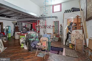 2416 E Sergeant St, Philadelphia, PA 19125 - Photo 12