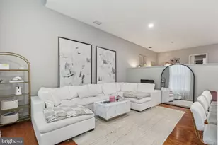 23 S 23rd St, Philadelphia, PA 19103 - Photo 6