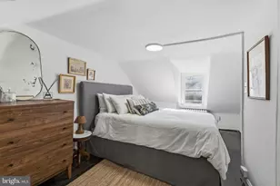 742 S 6th St, Philadelphia, PA 19147 - Photo 24